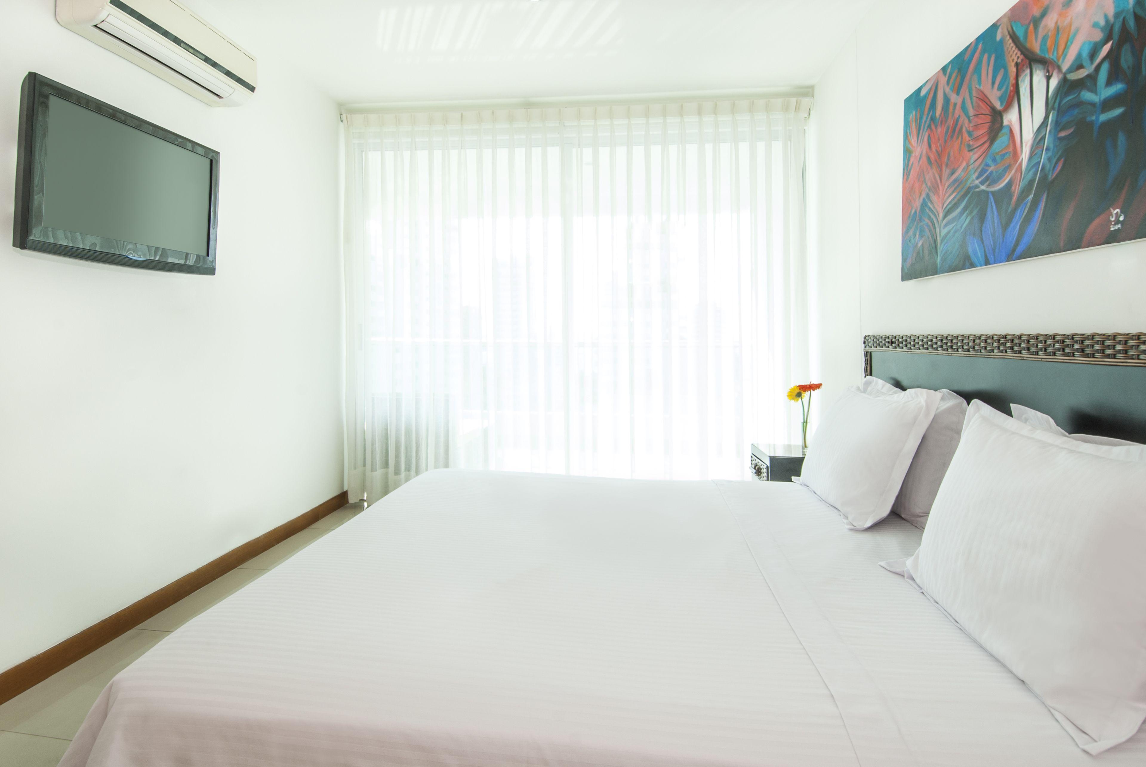 Travelers Orange Apartahotel 3*