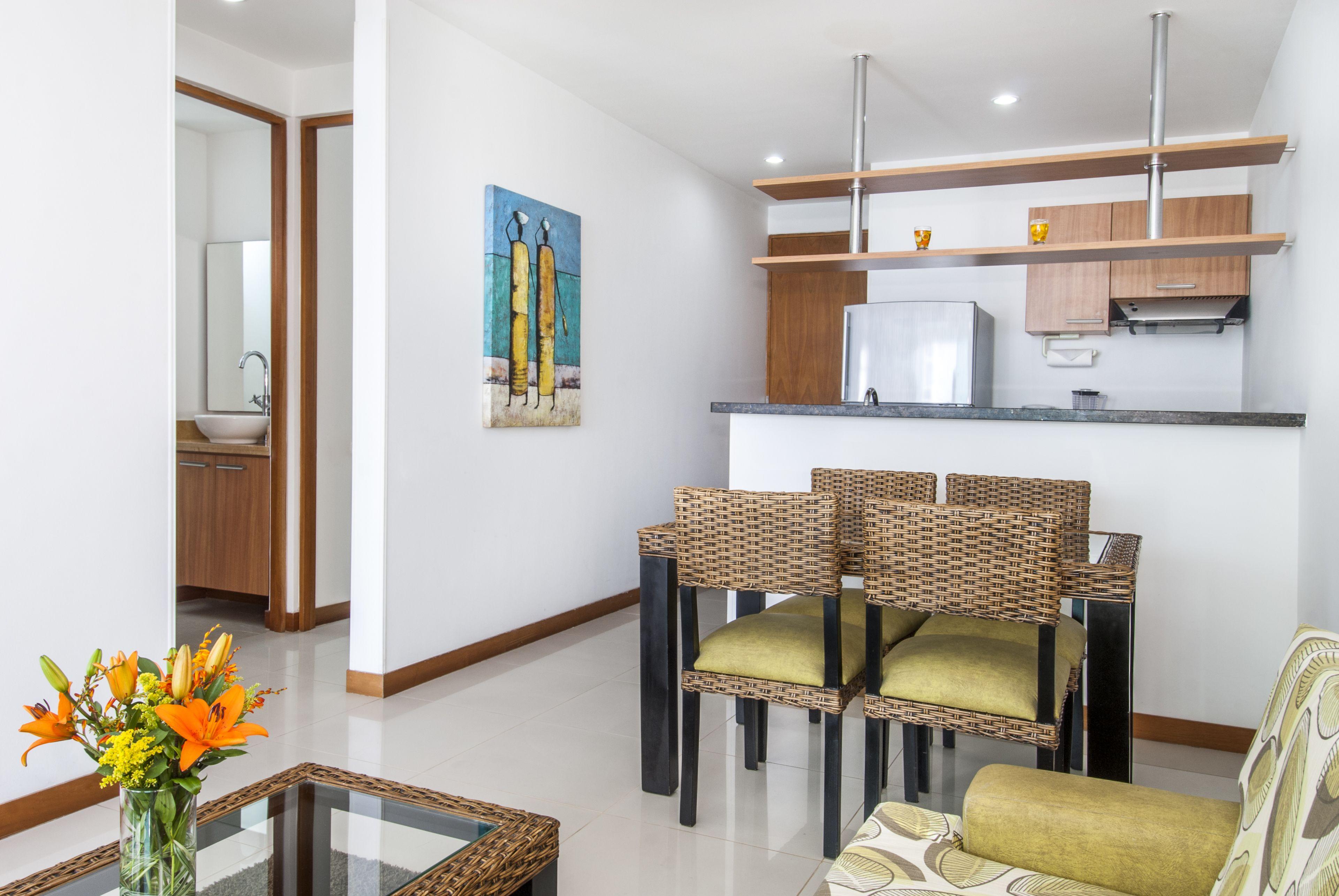 Travelers Orange Apartahotel
