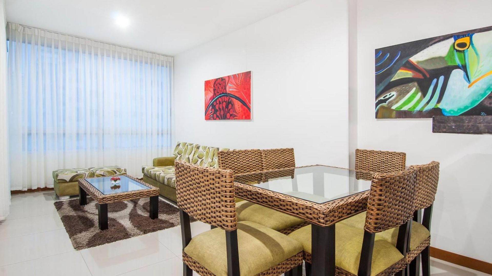 Travelers Orange Cartagena Aparthotel