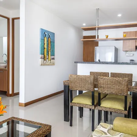 Travelers Orange Cartagena Aparthotel