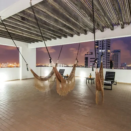 Travelers Orange Cartagena Cartagena