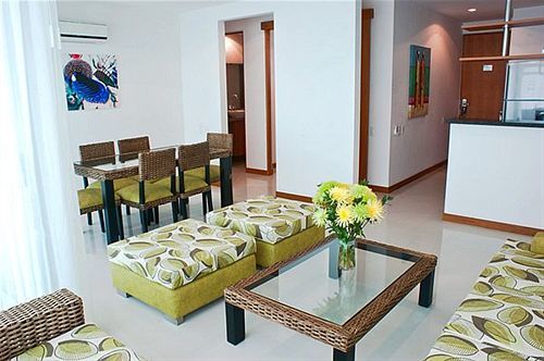 Travelers Orange Cartagena Cartagena